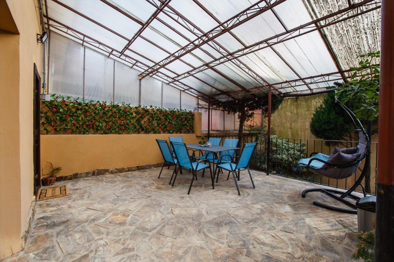 אורדאה Stunning, Newly Renovated Central Apartment מראה חיצוני תמונה