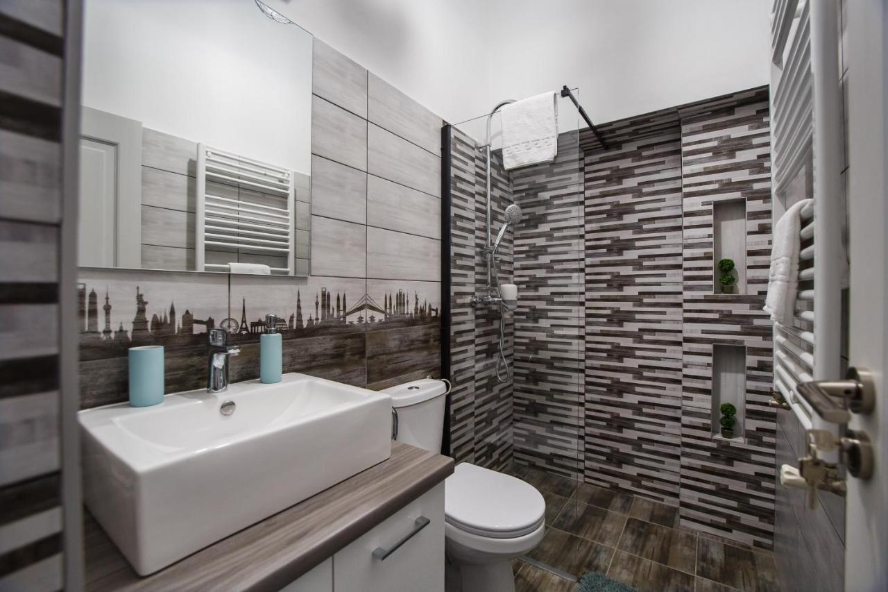 אורדאה Stunning, Newly Renovated Central Apartment מראה חיצוני תמונה